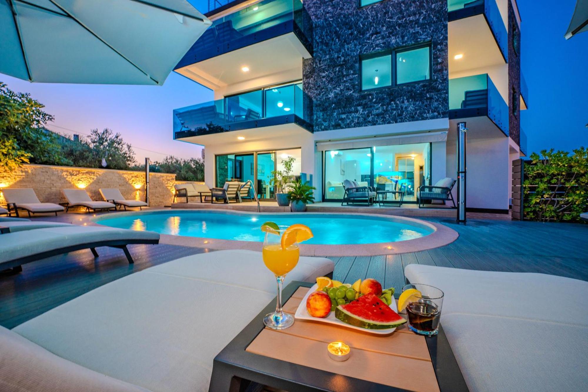Luxury Apartments Vilamaloca Vir Exterior photo